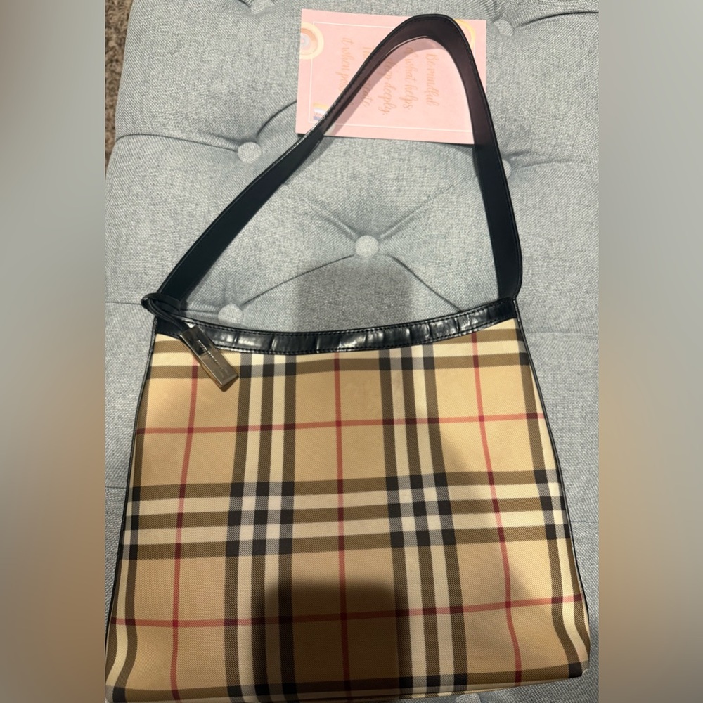 Burberry Tan and Black Women's Bag 🤎